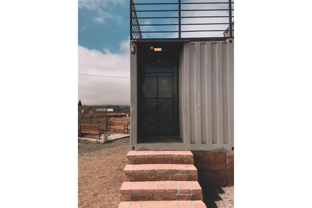 Cambara Container Hotel Exterior photo